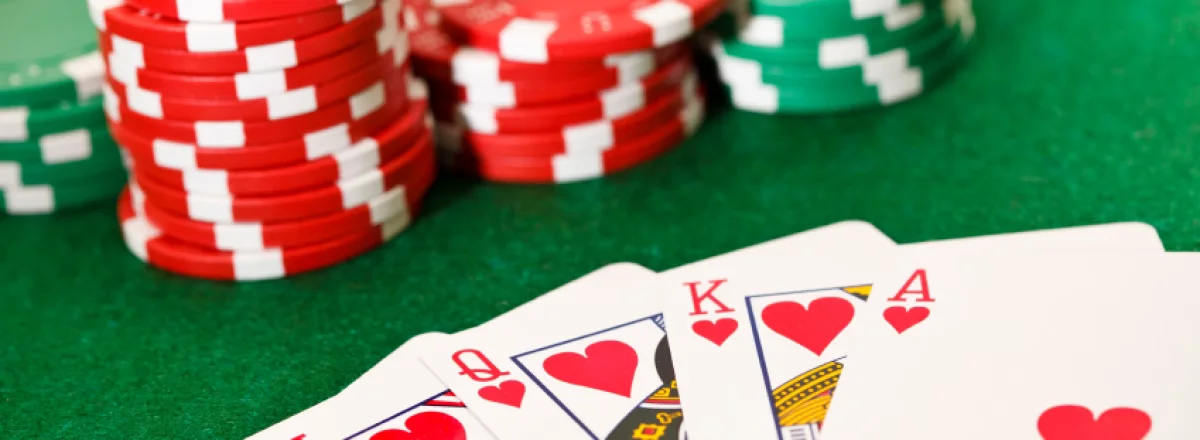 Set player at a posh roulette table in a luxury room — the unique 9777bet rank for BD.